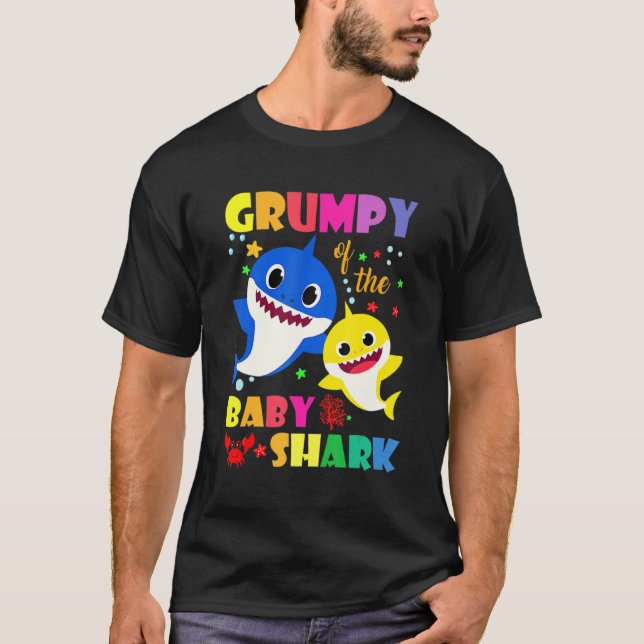 Grumpy Of The Birthday Shark Dad Mom Matching Fami T-Shirt (Vorderseite)