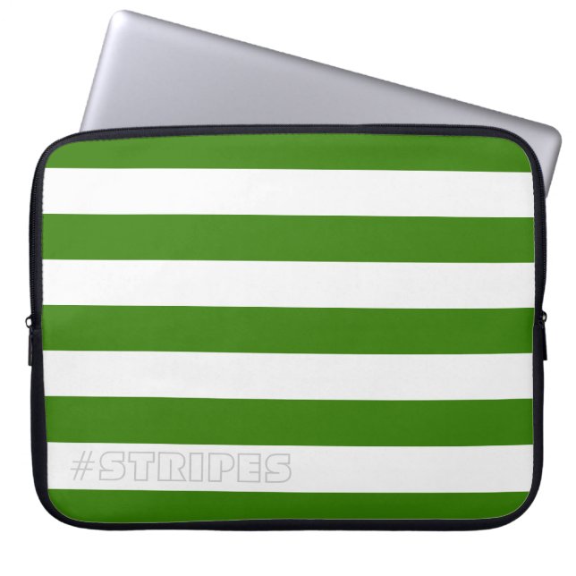 Grün auf jeder Farbe Laptopschutzhülle (Vorderseite)