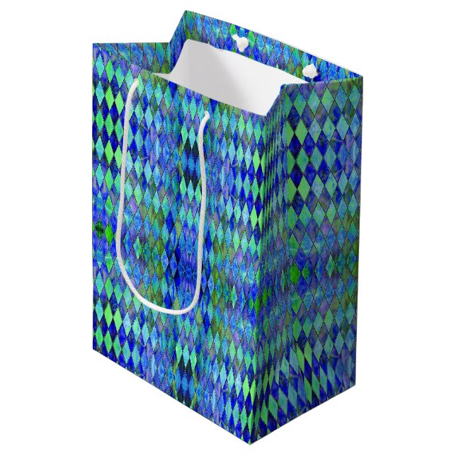 Grün & Blau Mittlere Geschenktüte (Vorderseite Schrägansicht)