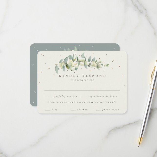 Grün/Creme Snowberry+Eukalyptus Stem Wedding RSVP Karte (Vorderseite/Rückseite Beispiel)