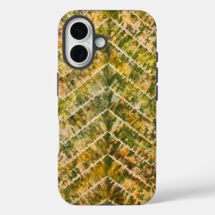 Grün-goldenes Tie-Dye-Chevron-Muster iPhone 16 Hülle