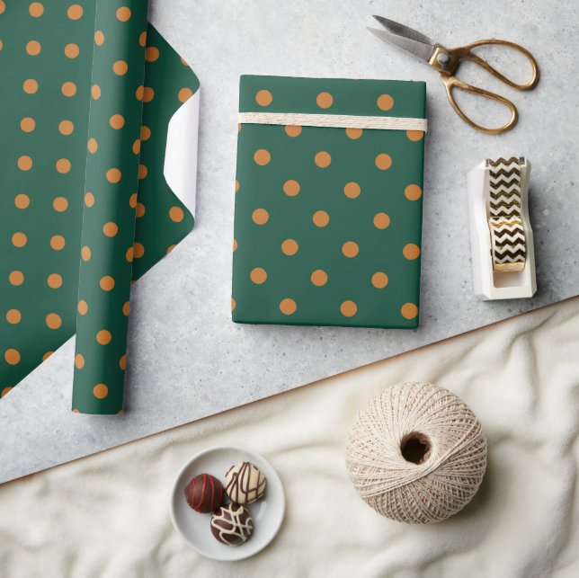 Grün + Kürbis Polka Punkte (Klein) Geschenkpapier (Kunsthandwerk)