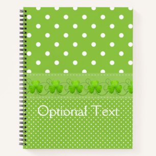 Grün, Punkte und Kleeblätter Notizbuch