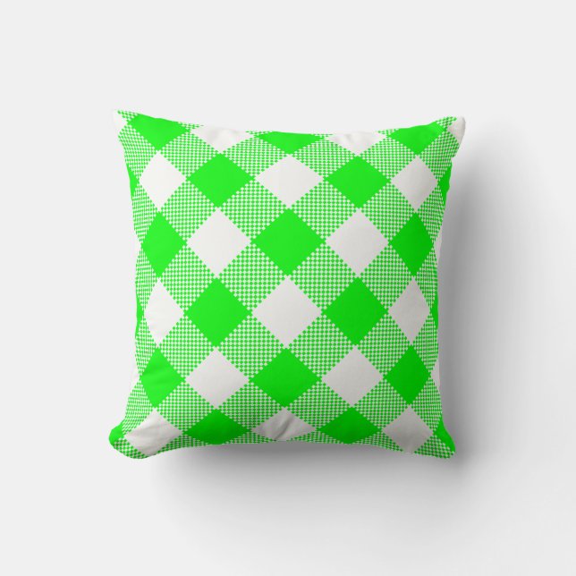 Grün und Weiß Gingham auf einem Kissen (Vorderseite)