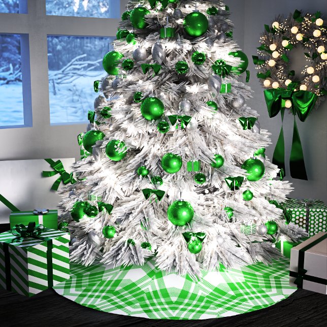 Grün und Weiß Kariert Polyester Weihnachtsbaumdecke (Von Creator hochgeladen)