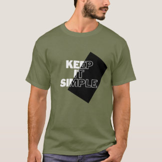 Grundlegender Dunkler T - Shirt behalte ihn einfac