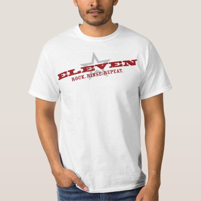 Grundlegendes Shirt mit ELF CREWS (Vorderseite)