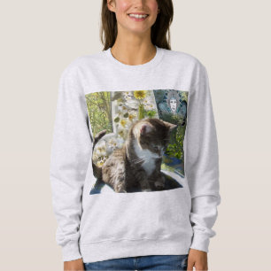 Grundlegendes Sweatshirt mit niedlicher Katze,