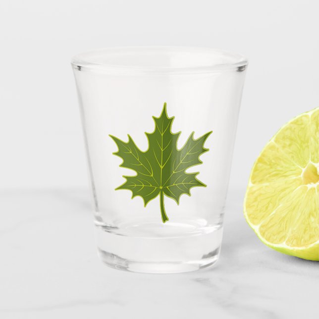 Grüne Ahornleaf Schnapsglas (Vorderseite)