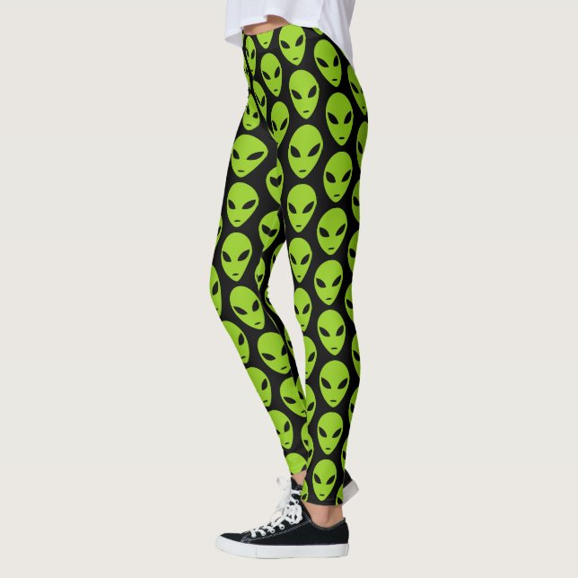 Grüne Alien mit schwarzen Augen nach Maß Leggings (Links)