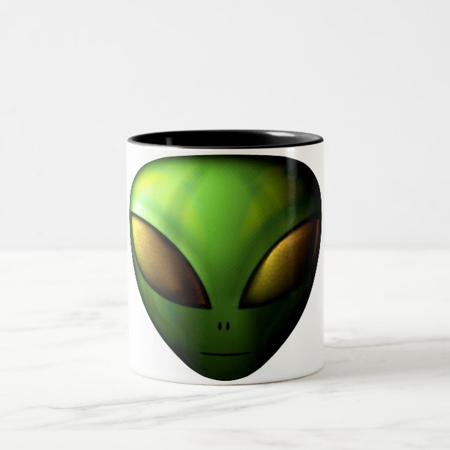 Grüne alien-Tasse Zweifarbige Tasse (Mittel)
