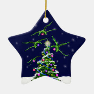 Grüne Baby-Drachen umkreisen einen Weihnachtsbaum Keramik Ornament