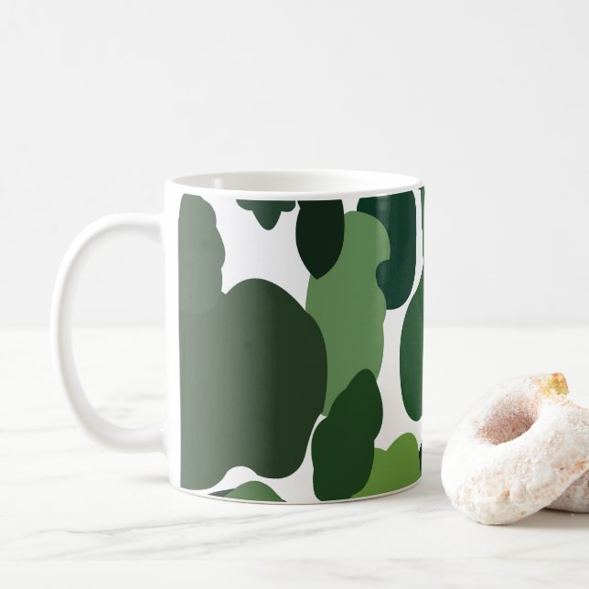 Grüne Bäume Modernes tropisches Regenwaldmuster Kaffeetasse (Mit Donut)