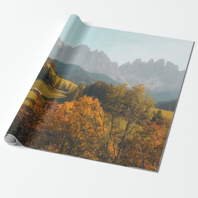 GRÜNE BÄUME UND GRASS-FELD GESCHENKPAPIER (Ungerollt)