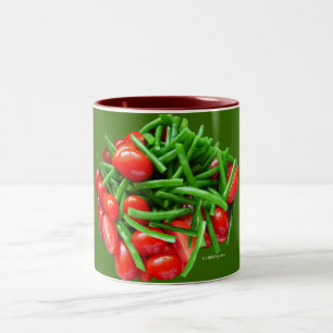 Grüne Beere und Tomaten Zweifarbige Tasse
