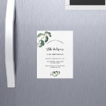 Grüne Birthday, weiße Drehschrift eleganten Luxus Magneteinladung<br><div class="desc">Vorderseite: ein stilvoller weißer Hintergrund mit schlichten goldenen Ginkgo-Blätter. Personalisieren Sie Ihren Namen und Ihre Party-Daten und fügen Sie diese hinzu.</div>