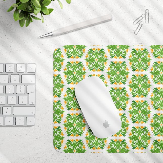 Grüne Blume, Muster von Blume, Blumenmuster Mousepad (Von Creator hochgeladen)