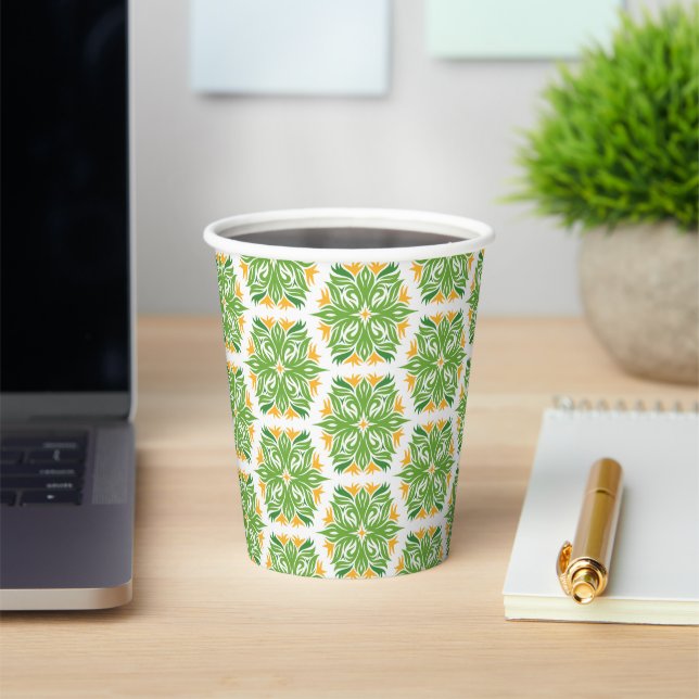 Grüne Blume, Muster von Blume, Blumenmuster Pappbecher (InSitu)