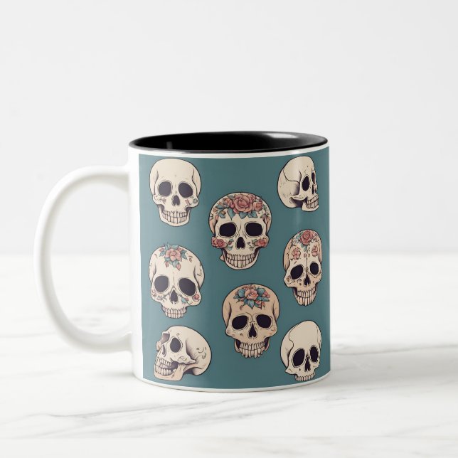 Grüne Blume Skulls animiert farbiges Halloween Zweifarbige Tasse (Links)