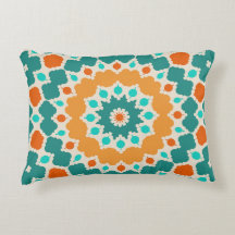 Grüne Blume und rote Diamanten