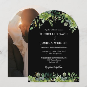 Grüne Blumenbogen Schwarz-Weiß-Foto Hochzeit Einladung