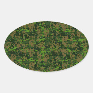 Grüne digitale Camouflage im Holzstil Ovaler Aufkleber