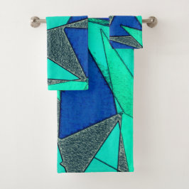 Grüne dreieckige Ausschnitte auf blauem Hintergrun Badhandtuch Set