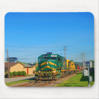 Grüne GebirgsGüterzug-Mausunterlage Mousepad