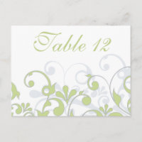 Grüne, graue und weiße Hochzeitstische