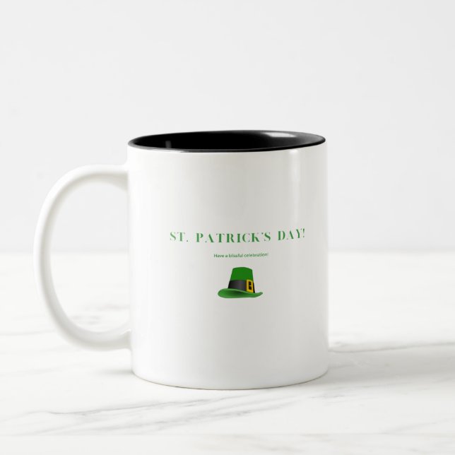 Grüne Hasen | Haben Sie einen Blissful St Patrick' Zweifarbige Tasse (Links)