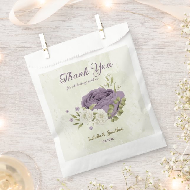 Grüne Hochzeit mit weißer Blüte Geschenktütchen (Ausgeschnitten)