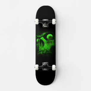 Grüne Hülle Skateboard