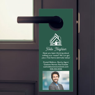 Grüne Immobilienfirma Werbung Zuhause Makler Türanhänger