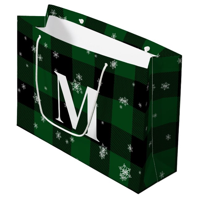 Grüne Karierte und Schneeflocken Monogram, erste W Große Geschenktüte (Vorderseite Schrägansicht)