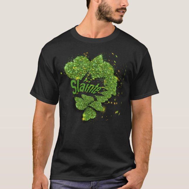 Grüne Kleeblätter | funkelnde Herzen Shainte T-Shirt (Vorderseite)