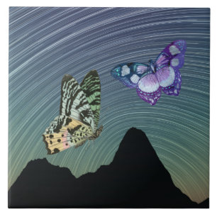 Grüne Lila Schmetterlinge und die Spinning Milky  Fliese