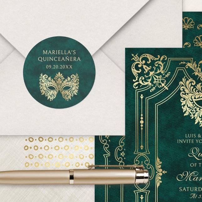 Grüne Masquerade Maske Elegante Quinceanera Runder Aufkleber (Von Creator hochgeladen)