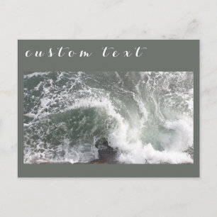 GRÜNE MEERESWELLEN BRECHEN WEISSES WASSER POSTKARTE