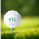Grüne Monogramm Golfball<br><div class="desc">Eigene Golfbälle machen großartige Geschenke für jede Anlässe. Dieses Design enthält einen grünen Blocktext im Monogramm-Stil. Sie können den Text mit beliebigen Initialen oder Formulierungen Ihrer Wahl anpassen. #golflover</div>