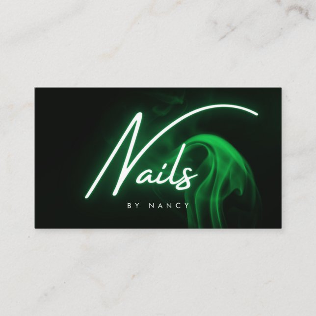 Grüne Neon-Nägel Nail-Tech-Script-Typografie  Visitenkarte (Vorderseite)