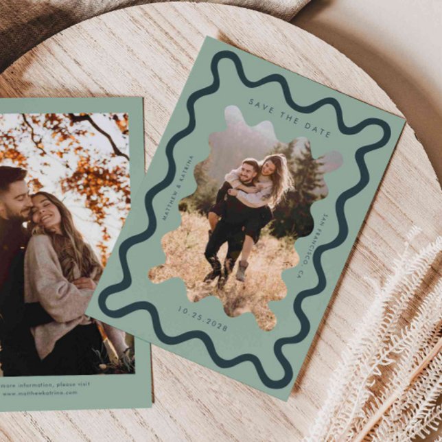 Grüne, quadratische Wavy-Rahmen-Hochzeit Save The Date (Von Creator hochgeladen)