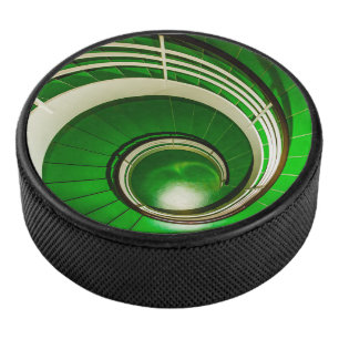 Grüne Rundtreppe Eishockey Puck