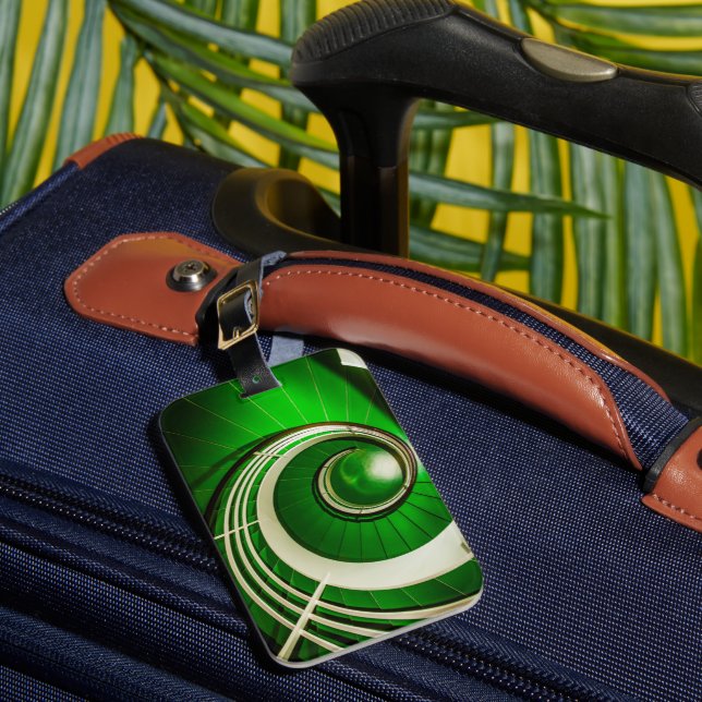 Grüne Rundtreppe Gepäckanhänger (Vorderseite Insitu 1)