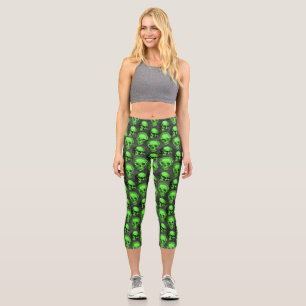Grüne Schädel und Sonnenblumen, Design 2 Capri Leggings
