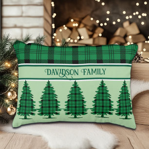 Grüne schwarze, gemütliche Tartan Pine Trees Dekokissen