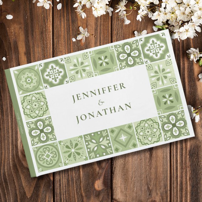 Grüne spanische Fliesen Gästebuch (Von Creator hochgeladen)