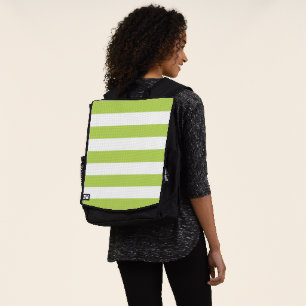 Grüne Streifen, weiße Streifen, gestreiftes Muster Rucksack