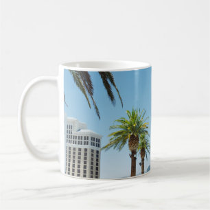 Grüne und braune Palmen Kaffeetasse