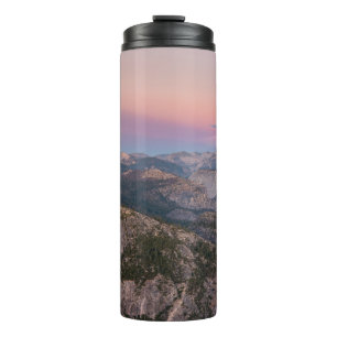 GRÜNE UND BRUNNE BERGE UNTER SCHLACHTHIMMEL WÄHREN THERMOSBECHER