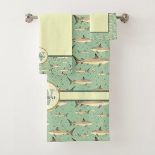 Grüne und gelbe Aquarellfarben, Monogram, Haifisch Badhandtuch Set
